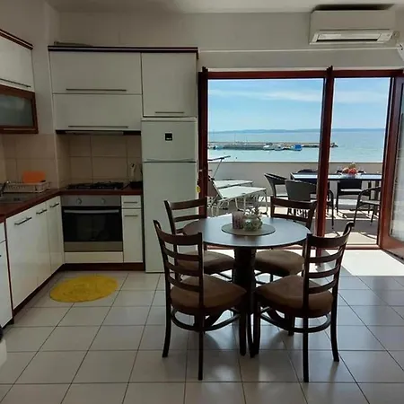 Apartmán Hrestak