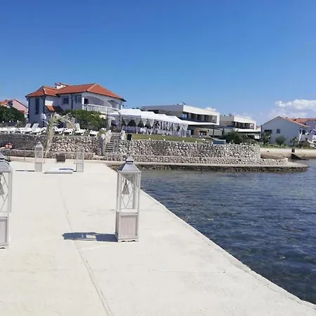 Hrestak * Privlaka (Zadar)